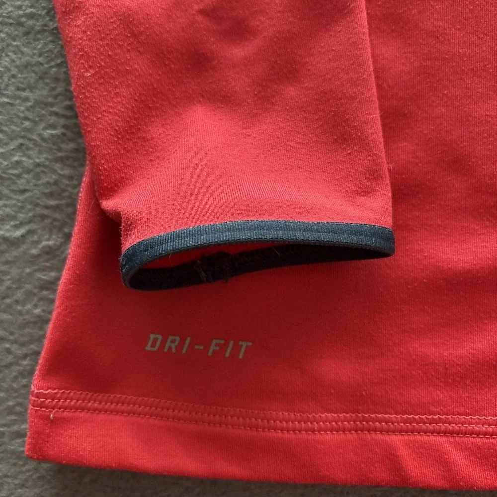 Nike Dri-Fit Pullover Womens Medium Red Long Sleeve Half Zip Running Top - Picture 2 of 10